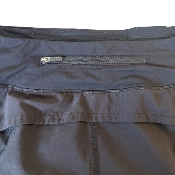 Lululemon Speed Up Shorts Black Lined 2.5" Women's Size 8 Athletic Fitness Gym - Picture 9 of 13